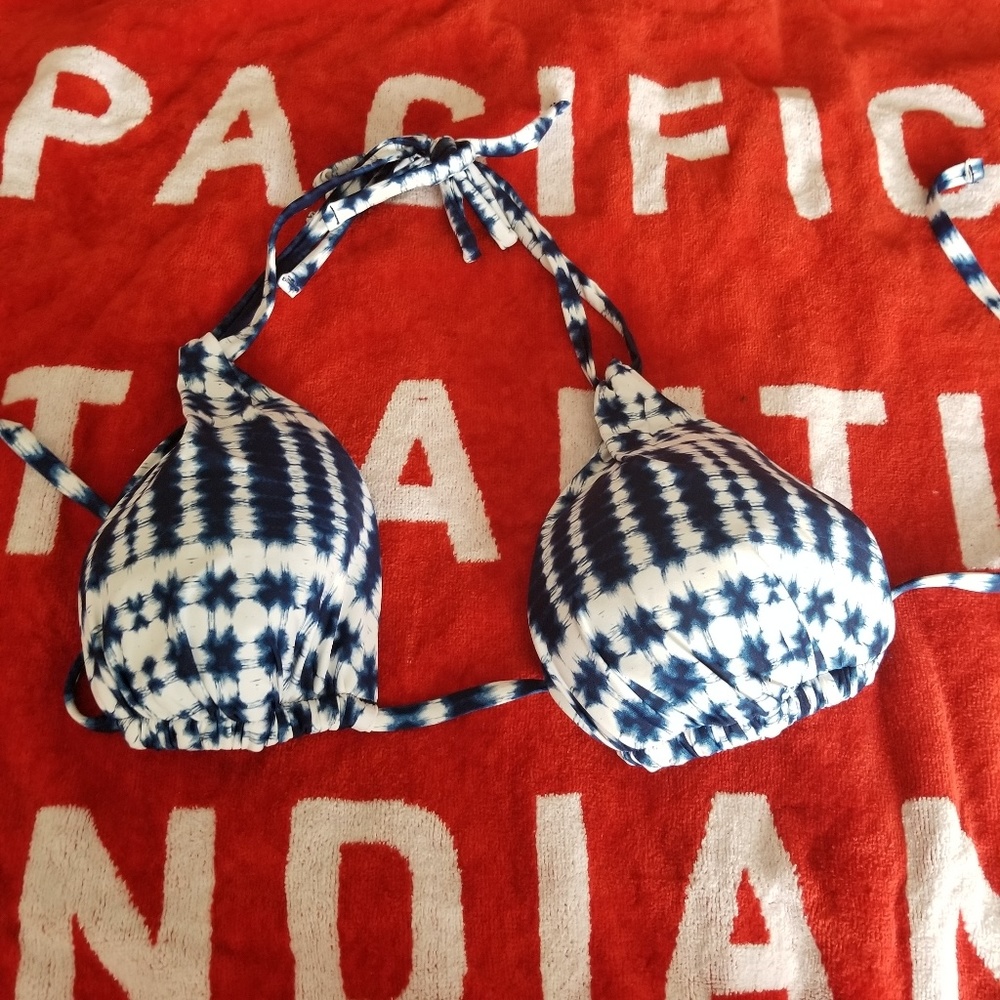 Bikini top